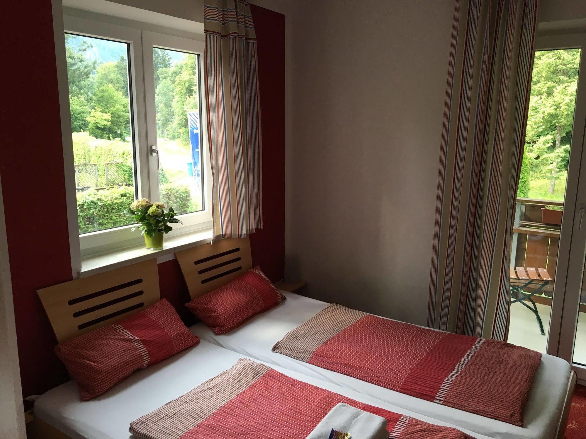 Hotel Pension Schwansee Schwangau Exterior photo